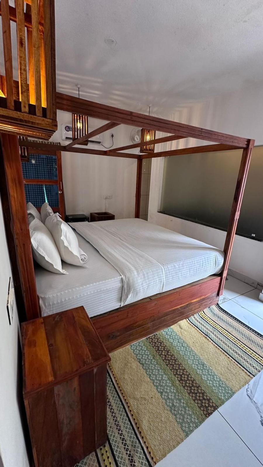 Nidra By Sarwaa Bed & Breakfast Varkala Exterior photo